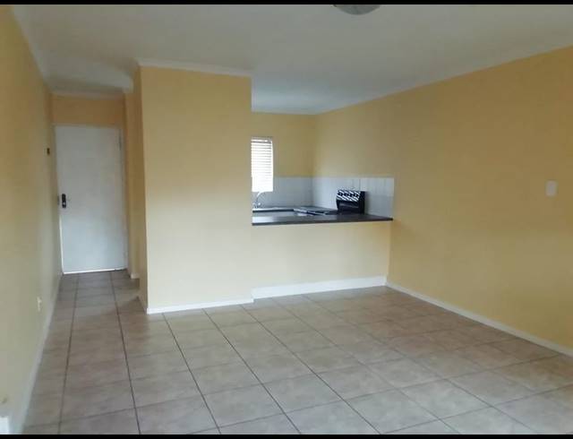 2 BEDROOM TOWNHOUSE FOR SALE IN ALLEN'S NEK